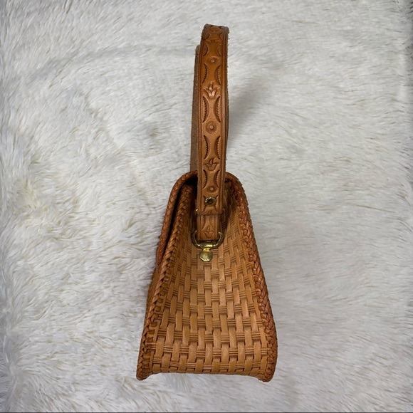 vintage 70s tooled leather purse floral pattern saddlebag bohemian shoulder bag - Picture 7 of 12